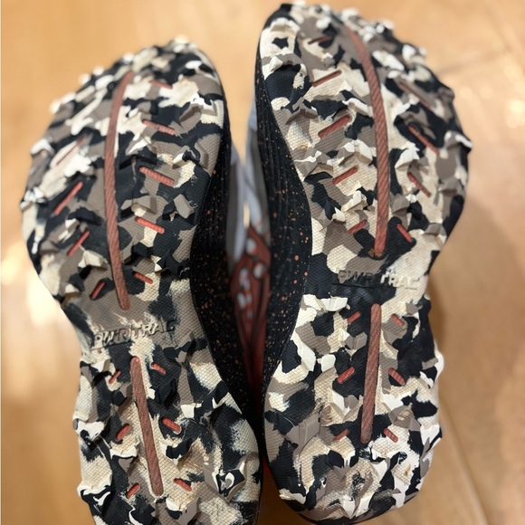 Saucony WOMEN'S ENDORPHIN EDGE running shoes sneakers sz 8 - Picture 8 of 9